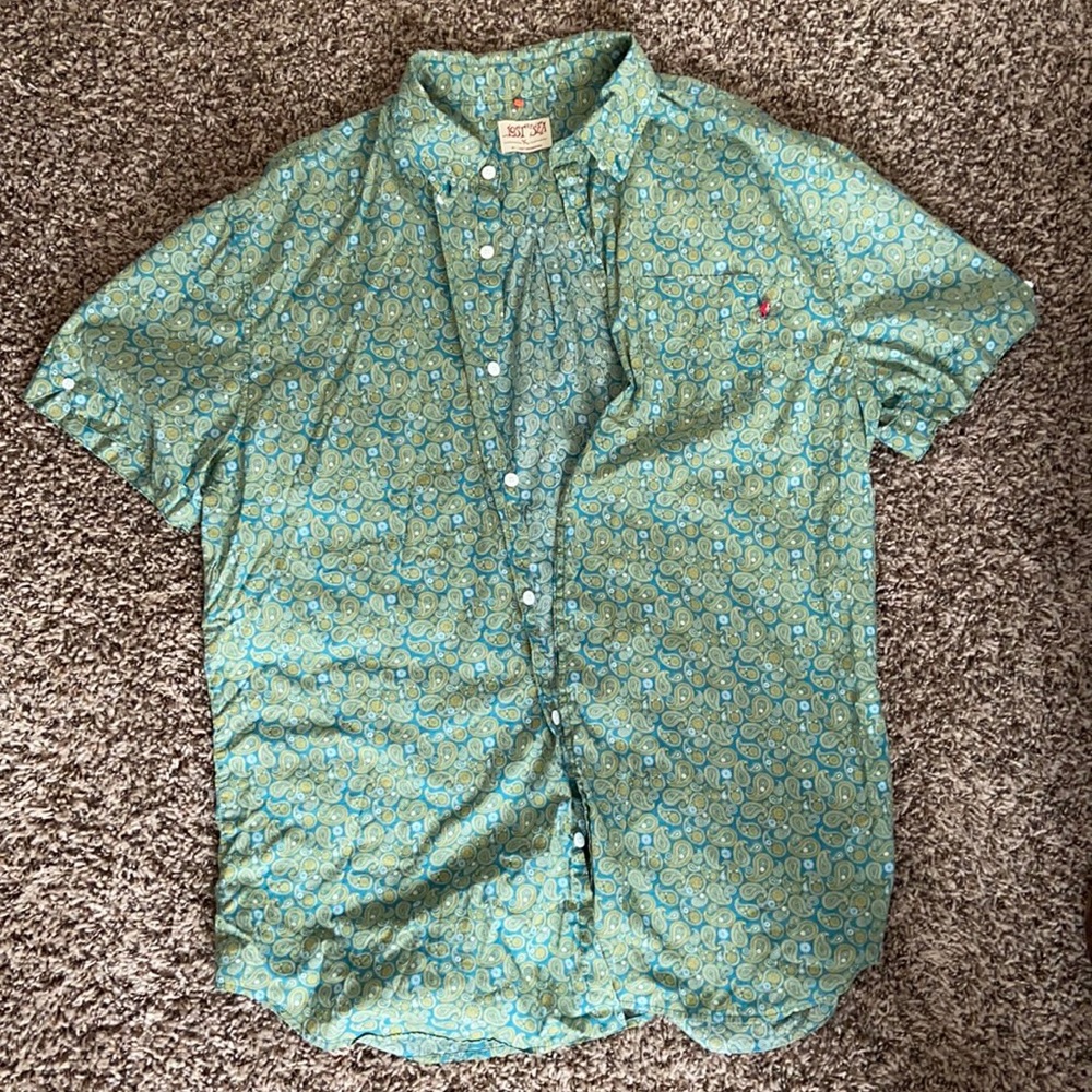 Lost Brand Short Sleeve Men’s Button Down (XL)